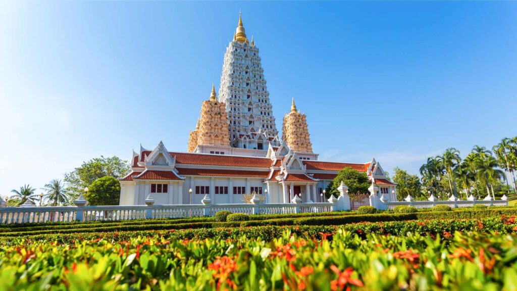  Wat Yansangwararam Temple